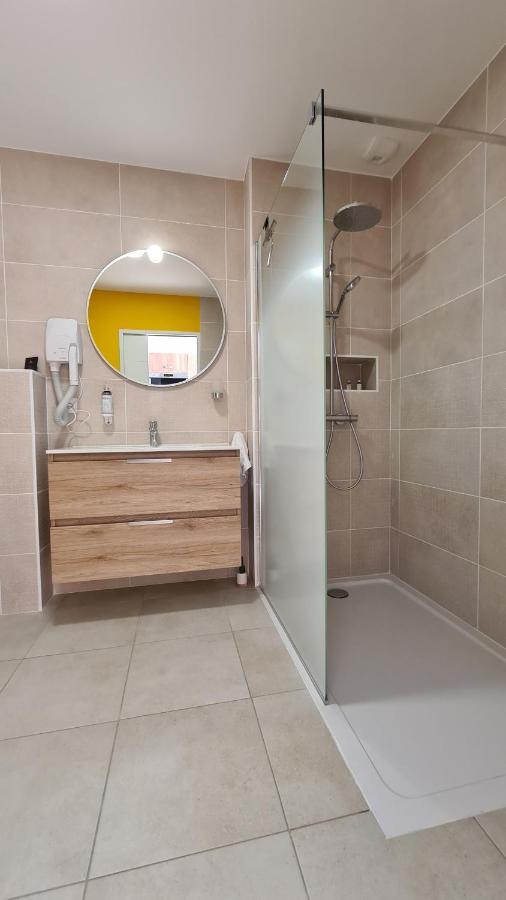 Le Maconnais Guest House Vinzelles Екстер'єр фото